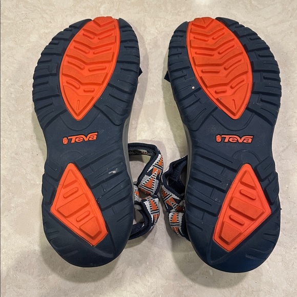 Teva Hurricane Men's Sport Sandals - Style #4156 - Picture 3 of 6